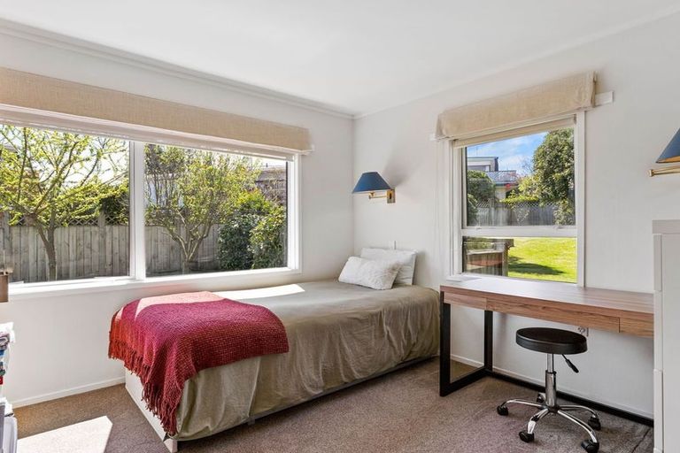 Photo of property in 5a Henry Hill Road, Taupo, 3330