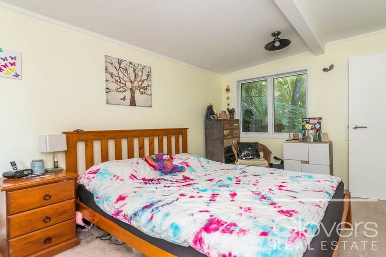 Photo of property in 18 Tanekaha Road, Titirangi, Auckland, 0604