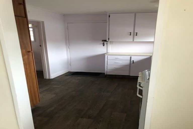 Photo of property in 9 Ada Street, Hokowhitu, Palmerston North, 4410