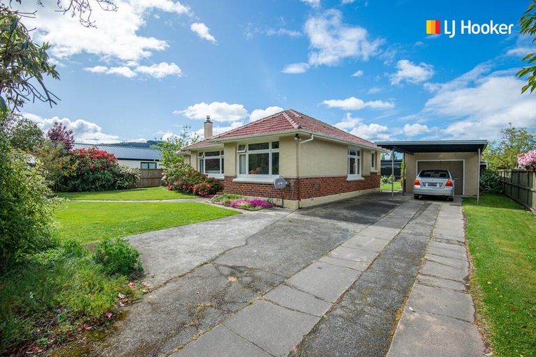 Photo of property in 25 Mountfort Street, Outram, 9019