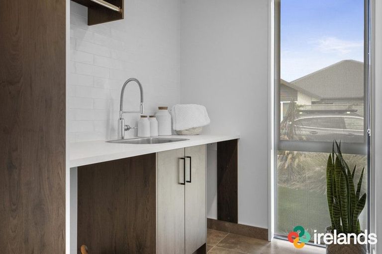 Photo of property in 4 Pegson Lane, Halswell, Christchurch, 8025