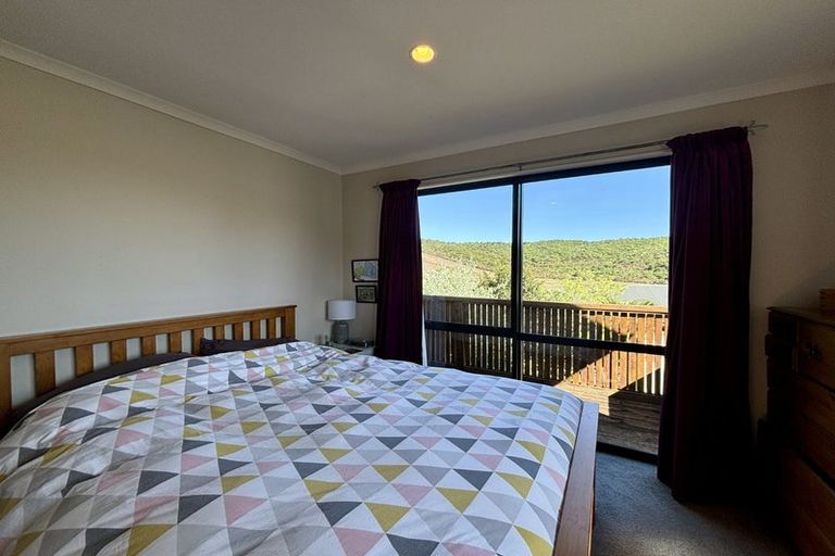 Photo of property in 7 Glentui Place, Waikawa, Picton, 7220