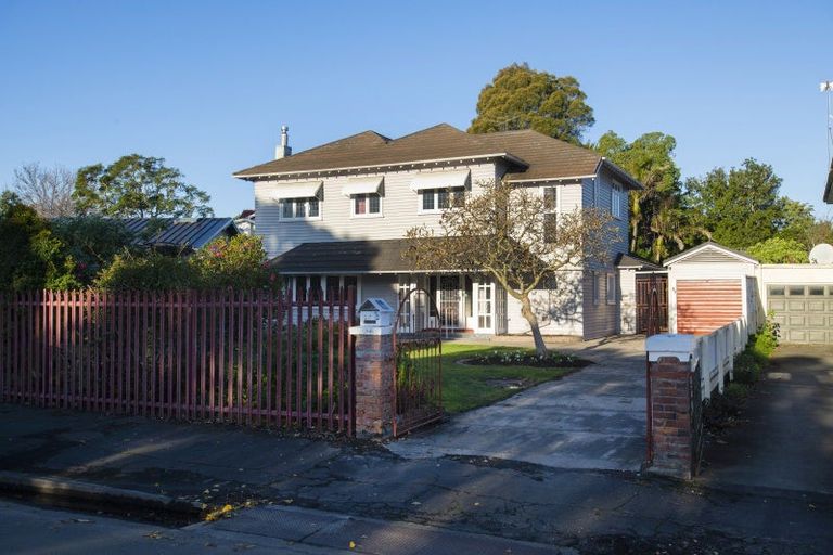 Photo of property in 89 Esplanade, Kaiti, Gisborne, 4010