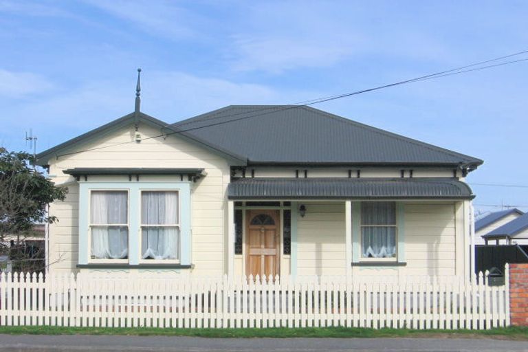Photo of property in 28 Central Terrace, Alicetown, Lower Hutt, 5010