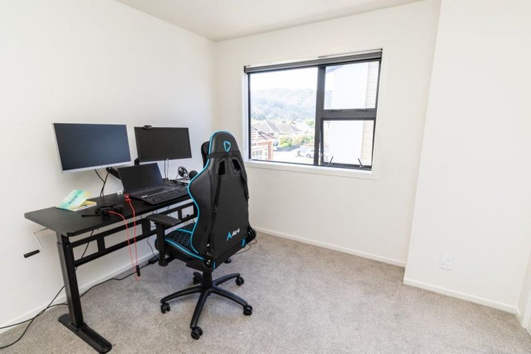 Photo of property in 9/35 Sladden Street, Naenae, Lower Hutt, 5011