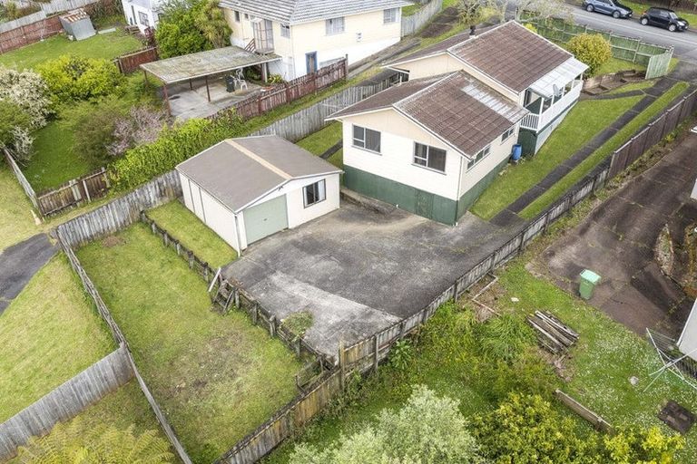 Photo of property in 44 Chislehurst Street, Henderson, Auckland, 0612