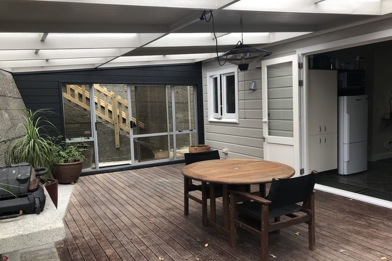 Photo of property in 5 Heaton Terrace, Brooklyn, Wellington, 6021