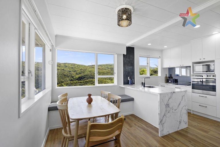 Photo of property in 29 Timaru Grove, Kelson, Lower Hutt, 5010