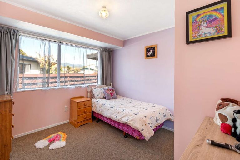 Photo of property in 7 Martin Harvey Street, Levin, 5510