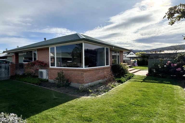 Photo of property in 40 Cairnmuir Crescent, Cromwell, 9310