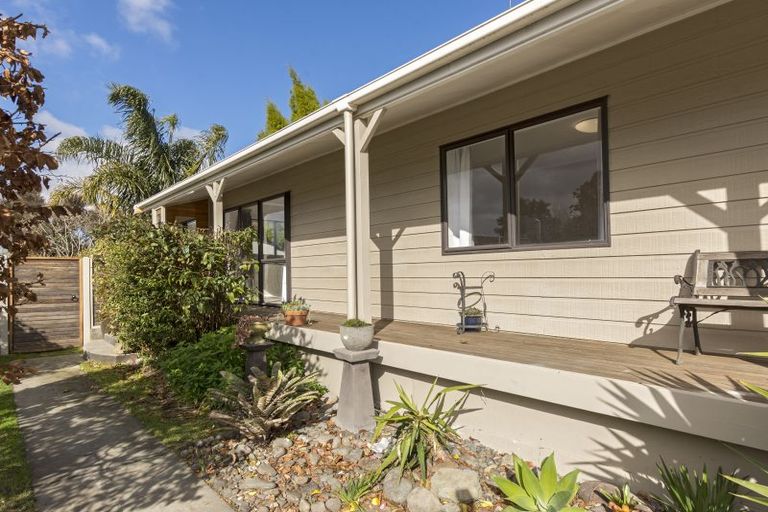 Photo of property in 2/88 Ohauiti Road, Hairini, Tauranga, 3112