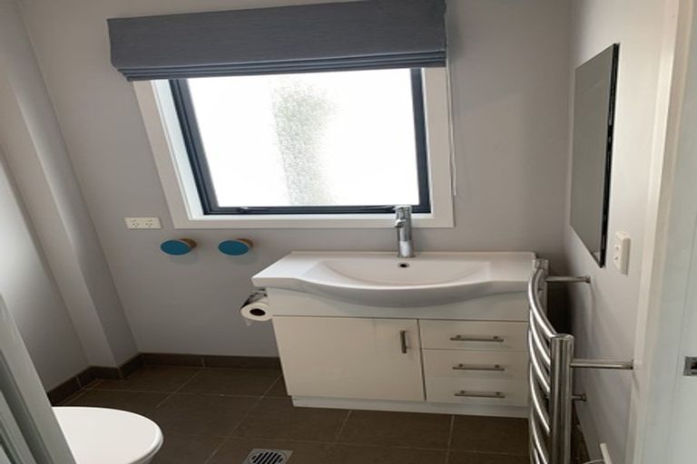 Photo of property in 3/464 Adelaide Road, Berhampore, Wellington, 6023