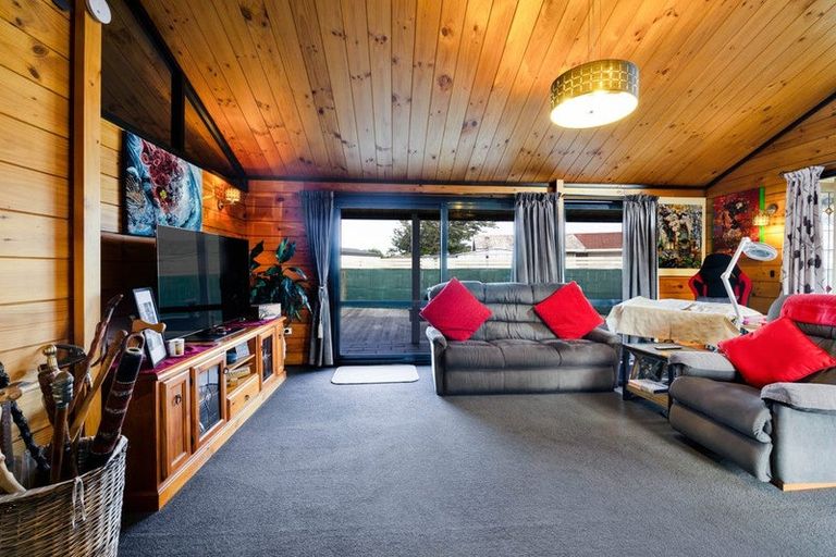 Photo of property in 10 Penrod Drive, Bell Block, New Plymouth, 4312