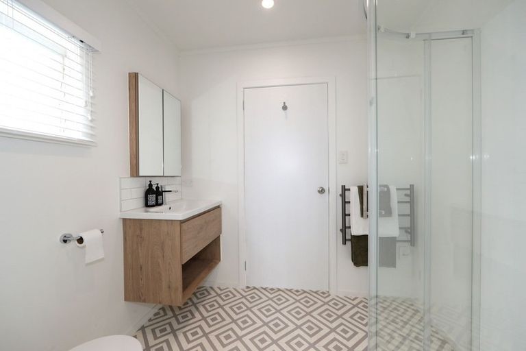 Photo of property in 202 Main Rd Clive, Clive, 4102