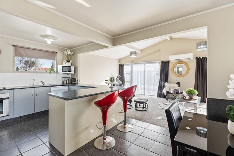 Photo of property in 1 Jupiter Street, Milson, Palmerston North, 4414