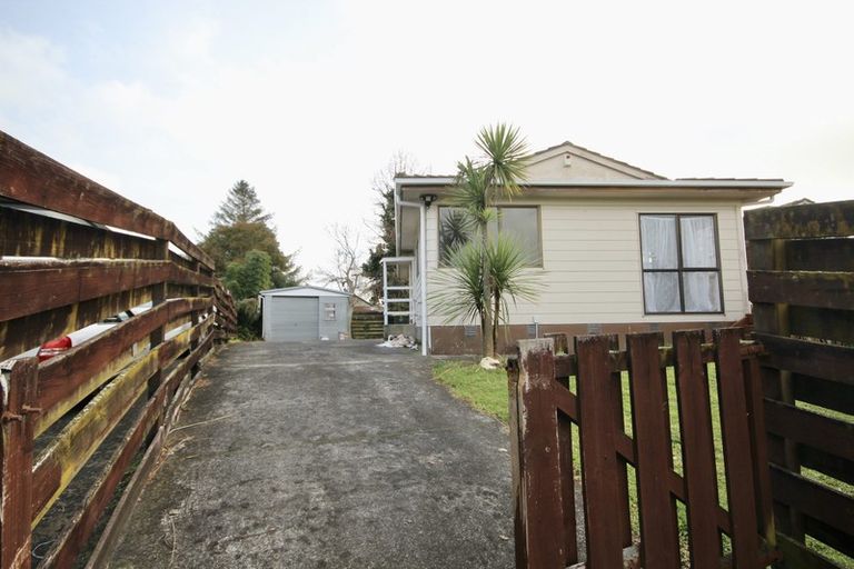Photo of property in 123 Sykes Road, Weymouth, Auckland, 2103