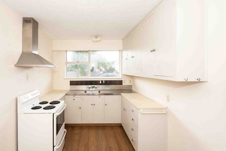 Photo of property in 2 Squire Street, Mairehau, Christchurch, 8013