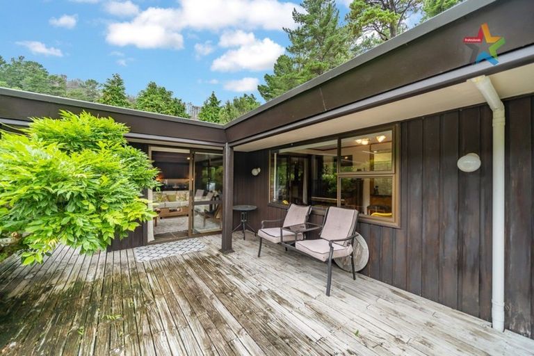 Photo of property in 106a Kamahi Street, Stokes Valley, Lower Hutt, 5019