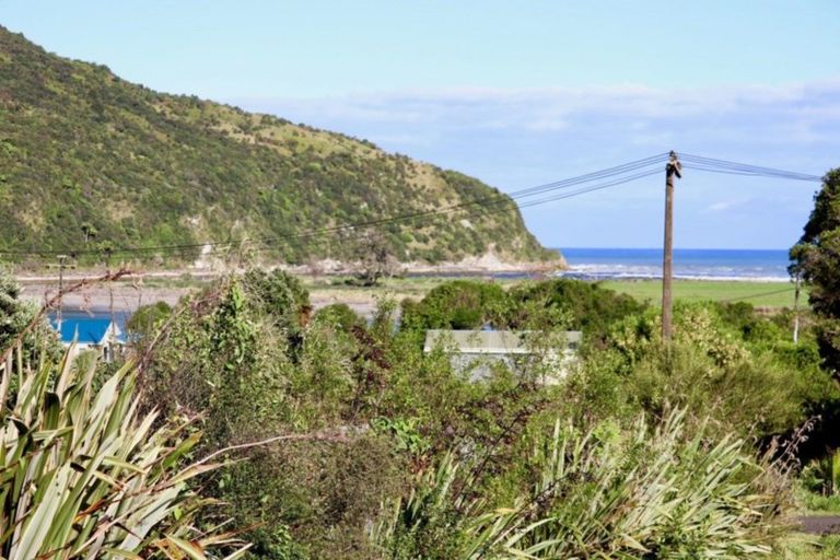 Photo of property in 18 Horncastle Crescent, Little Wanganui, Karamea, 7893