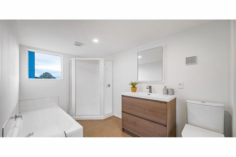 Photo of property in 66 Strickland Street, Sydenham, Christchurch, 8023