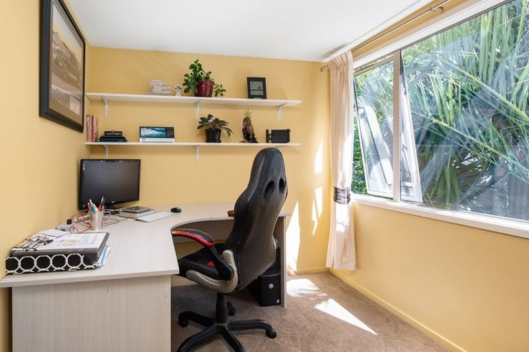 Photo of property in 9 Lincoln Street, Picton, 7220