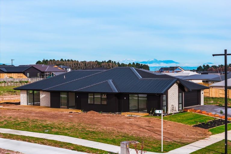 Photo of property in 26 Makomako Crescent, Wharewaka, Taupo, 3330