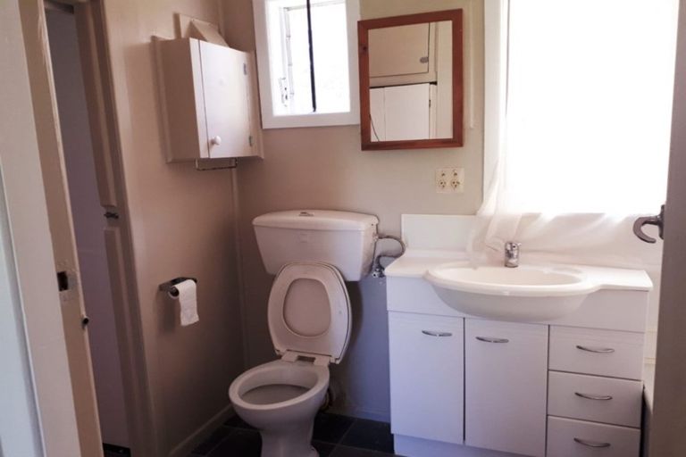 Photo of property in 16 Huia Road, Papatoetoe, Auckland, 2025