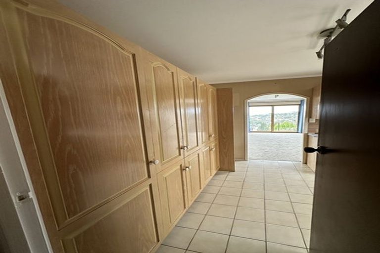 Photo of property in 557 East Coast Road, Browns Bay, Auckland, 0630