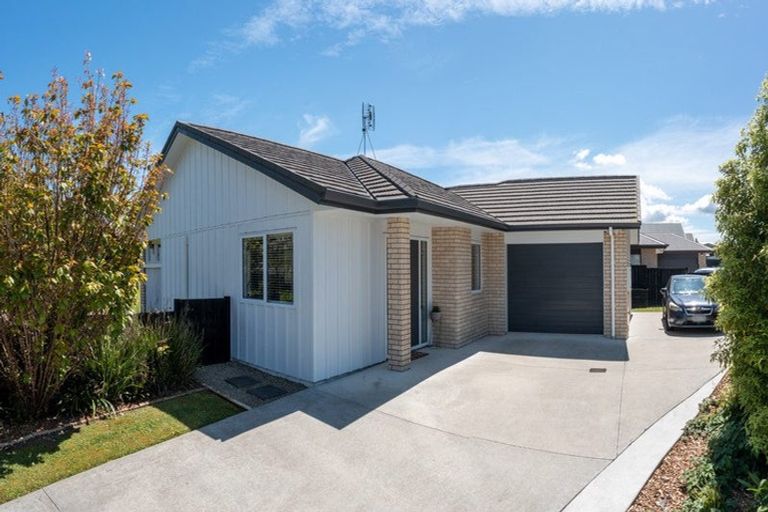 Photo of property in 14 Matau Close, Te Kauwhata, 3710