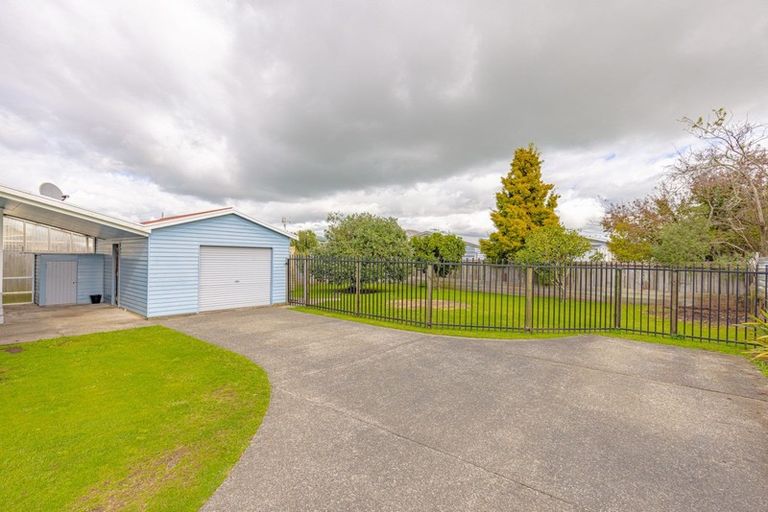 Photo of property in 11 Humphrey Street, Marton, 4710