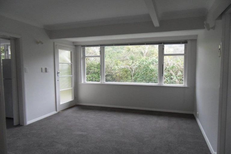 Photo of property in 16 Moana Road, Kelburn, Wellington, 6012