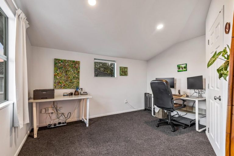 Photo of property in 87 Glengarry Road, Glen Eden, Auckland, 0602