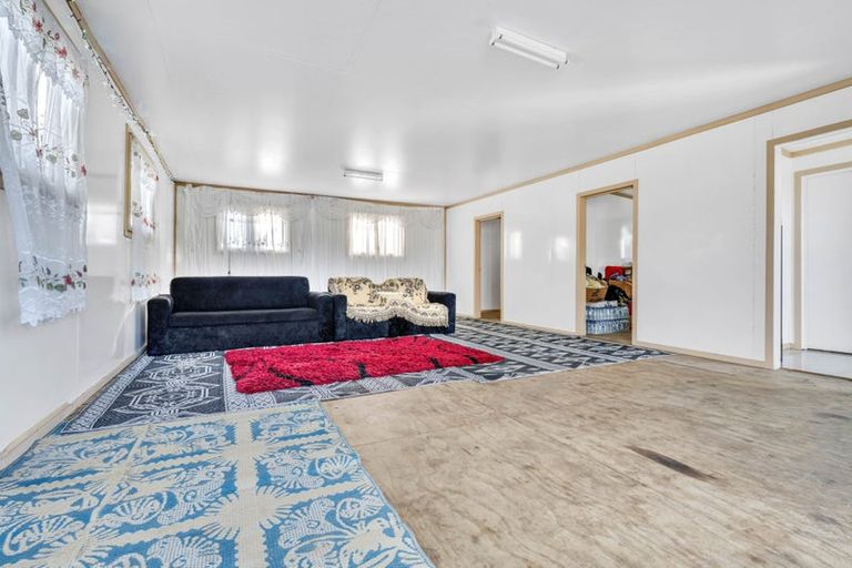 Photo of property in 92 Fisher Crescent, Otara, Auckland, 2023