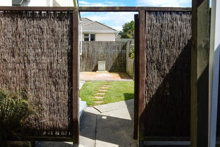 Photo of property in 12 Harlech Street, Oamaru North, Oamaru, 9400