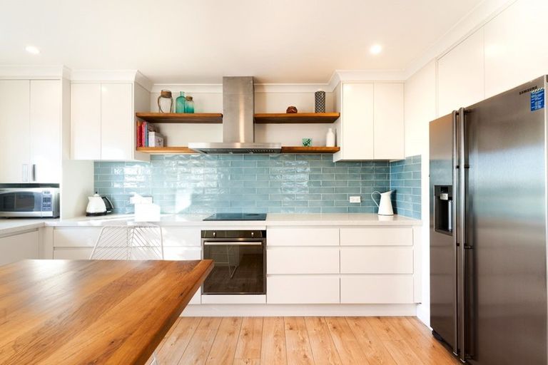 Photo of property in 32a Roslyn Road, Bluff Hill, Napier, 4110