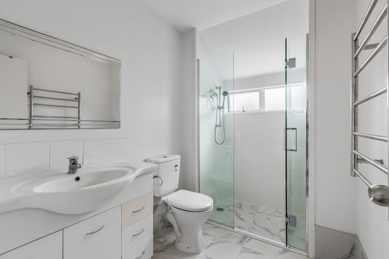 Photo of property in 41a Maygrove Drive, Orewa, 0931