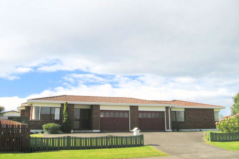 Photo of property in 33 Monowai Street, Mount Maunganui, 3116