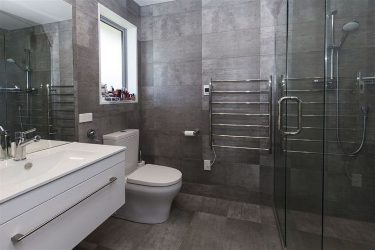 Photo of property in 37 Sapphire Street, Casebrook, Christchurch, 8051