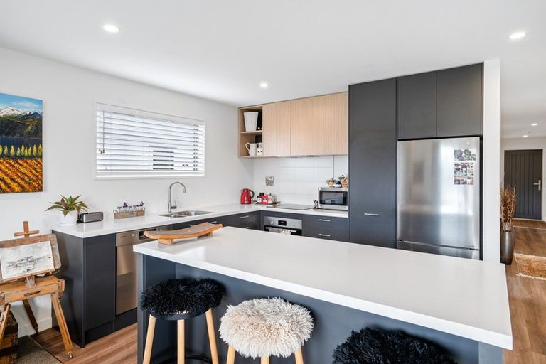 Photo of property in 13 Rocklands Court, Wanaka, 9305