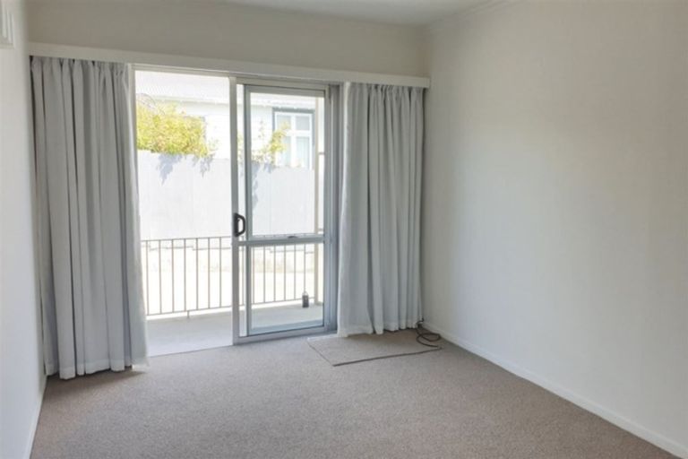Photo of property in 3/10 Roslyn Terrace, West End, Timaru, 7910