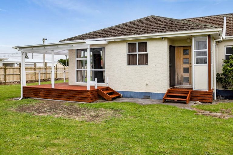 Photo of property in 3 Clive Street, Hawera, 4610