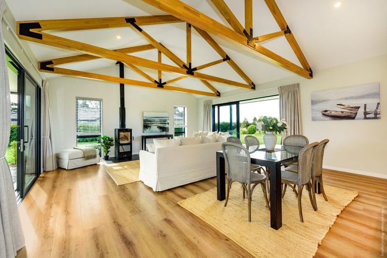 Photo of property in 9 Merino Crescent, Kirwee, 7571