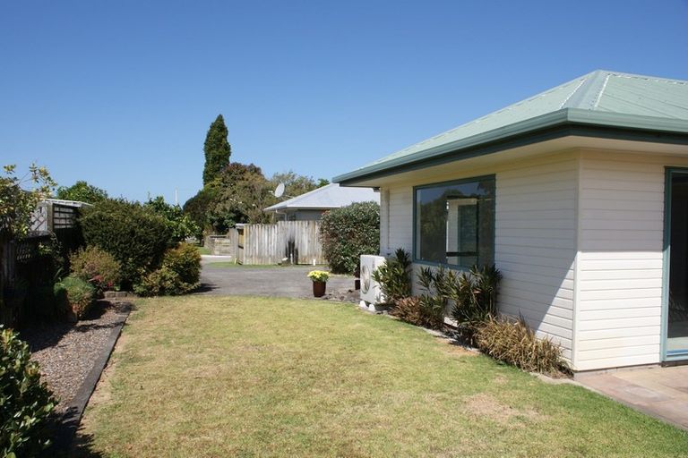 Photo of property in 10b Gledstane Road, Katikati, 3129