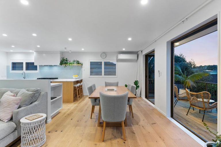 Photo of property in 29a Bay Street, Red Beach, 0932