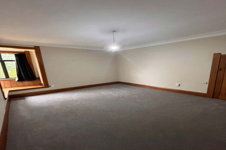 Photo of property in 1 Kitchener Street, Waipukurau, 4200