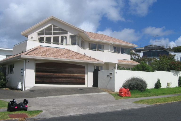Photo of property in 2/44 Quebec Road, Milford, Auckland, 0620