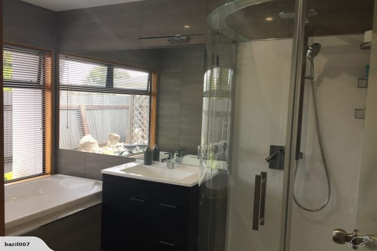 Photo of property in 22 Dover Road, St Andrews, Hamilton, 3200