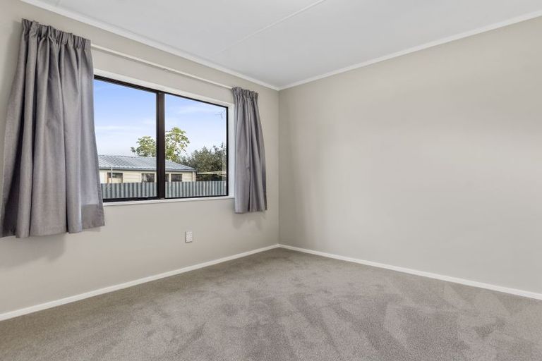 Photo of property in 2/88 Ohauiti Road, Hairini, Tauranga, 3112