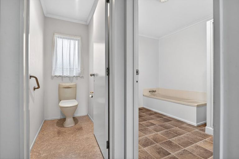 Photo of property in 20 Glencoe Place, Nawton, Hamilton, 3200