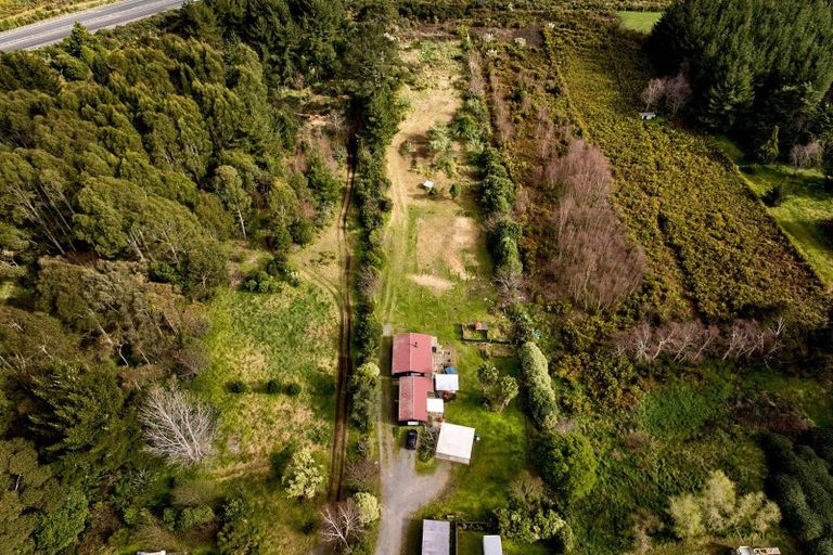 Photo of property in 192 Main Road South, Raumati South, Paraparaumu, 5032